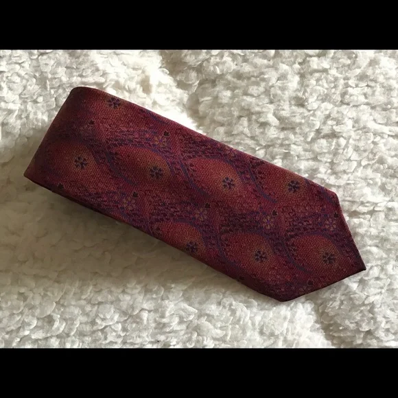 Yves Saint Laurent Paris 100% All Silk Soie Tie - Picture 9 of 10